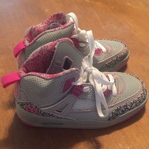 Jordan’s shoes children’s size 12.5c